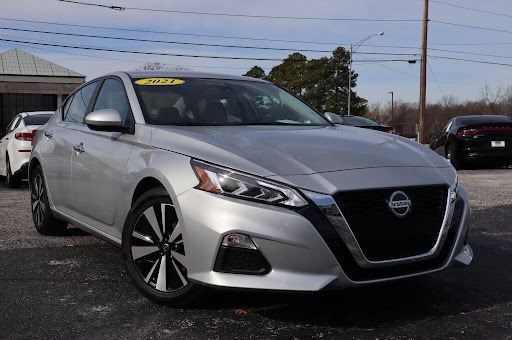 Used Car Dealer «Never Say No Auto», reviews and photos, 1418 N Glenstone Ave, Springfield, MO 65802, USA