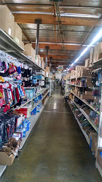 Henco Pet-Vet Distributors - Photo 1 - Car repair in Sun Valley, CA, Burbank