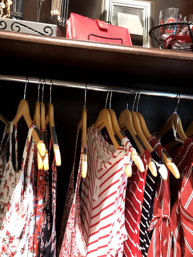 Fashion Accessories Store «Charming Charlie», reviews and photos, 5175 Deerfield Blvd, Mason, OH 45040, USA