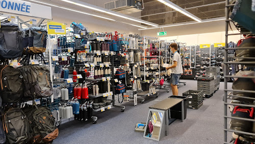 Magasin d'articles de sports Decathlon Contact La Guérinière, île de Noirmoutier La Guérinière