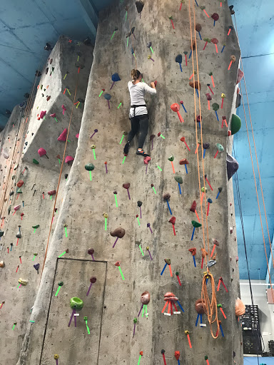 Gym «The Gravity Vault - Indoor Rock Gym», reviews and photos, 107 Pleasant Ave, Upper Saddle River, NJ 07458, USA