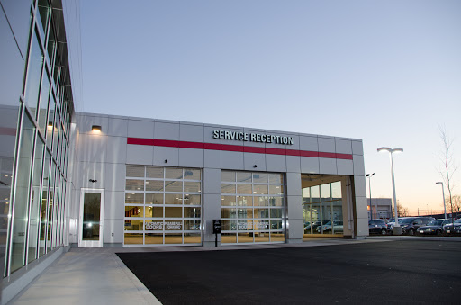 Used Car Dealer «Germain Toyota of Columbus», reviews and photos, 5711 Scarborough Blvd, Columbus, OH 43232, USA