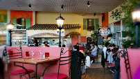 Atmosphère du Restaurant Le Patio à Azay-le-Brûlé - n°5
