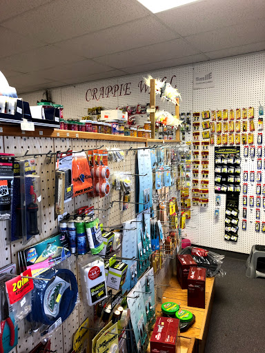 Outdoor Sports Store «C & C Outdoors», reviews and photos, 2940 Topside Rd, Louisville, TN 37777, USA