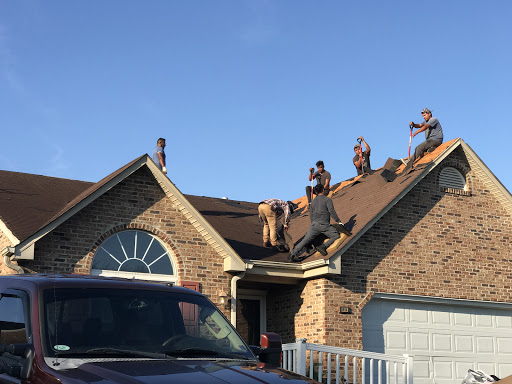 Roofing Contractor «Vinton Roofing Company, Inc.», reviews and photos, 124 E Washington Ave, Vinton, VA 24179, USA