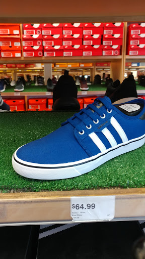 Shoe Store «WSS», reviews and photos, 6250 Atlantic Ave, Bell, CA 90201, USA