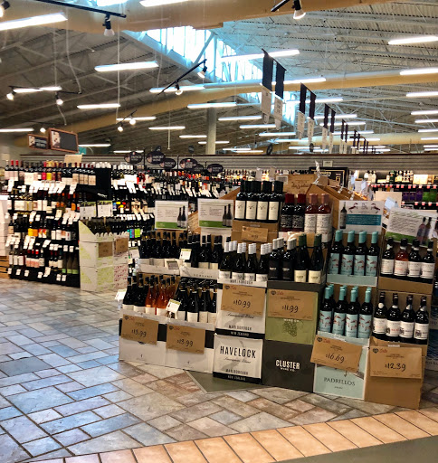 Grocery Store «D & W Fresh Market», reviews and photos, 50 Douglas Ave, Holland, MI 49424, USA