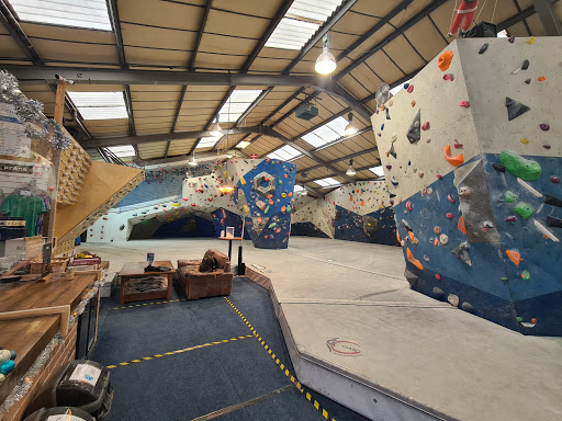Learn climbing sites Colchester