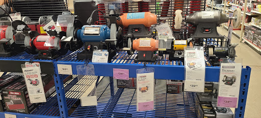 Hardware Store «Harbor Freight Tools», reviews and photos, 104 N 28th Ave, Hollywood, FL 33020, USA