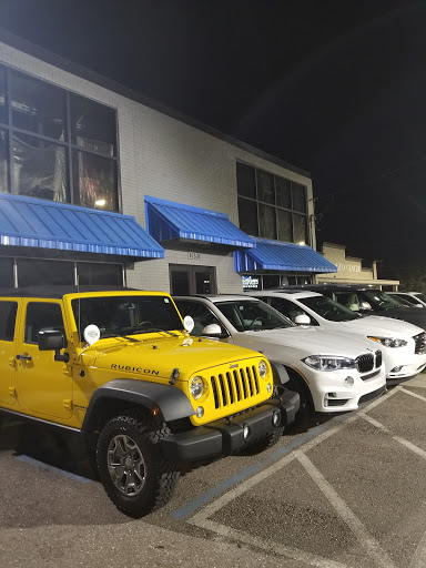 Used Car Dealer «Discovery Auto Center», reviews and photos, 10536 N Florida Ave, Tampa, FL 33612, USA