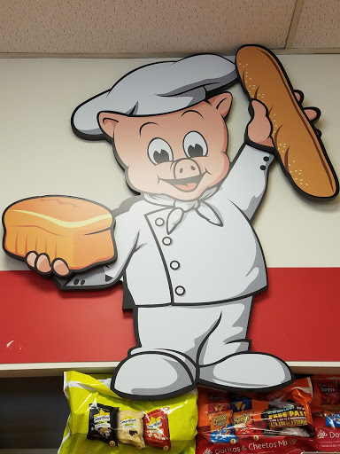 Grocery Store «Piggly Wiggly», reviews and photos, 1536 Donelson Pkwy, Dover, TN 37058, USA