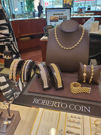 Jewelry Store «King Jewelers», reviews and photos, 4121 Hillsboro Road, Nashville, TN 37215, USA