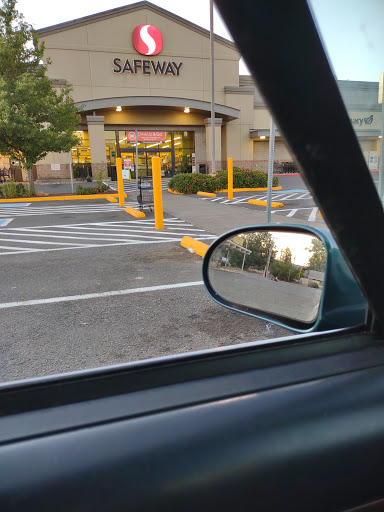 Grocery Store «Safeway», reviews and photos, 1540 Main St, Sweet Home, OR 97386, USA