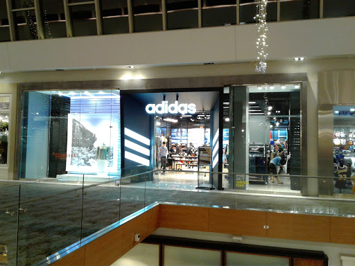 Shopping Mall «Westfield Topanga», reviews and photos, 6600 Topanga Canyon Blvd, Canoga Park, CA 91303, USA