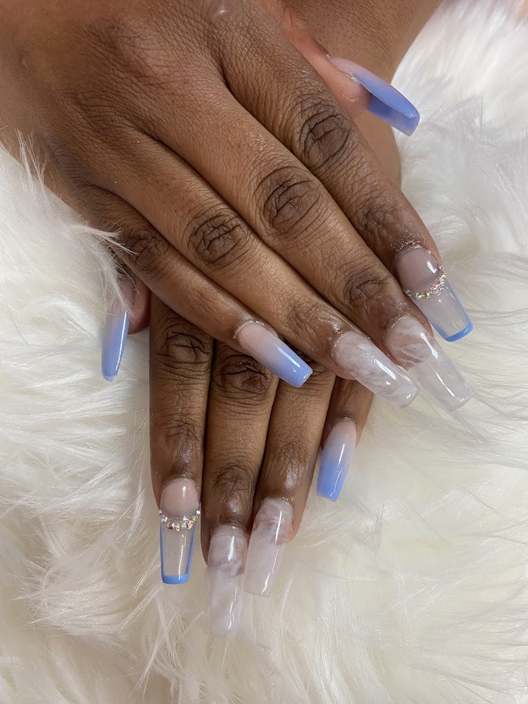 Lele Nails 98408