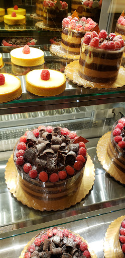 Shopping Mall «The Shops at Stonewall», reviews and photos, 8297 Stonewall Shops Square, Gainesville, VA 20155, USA