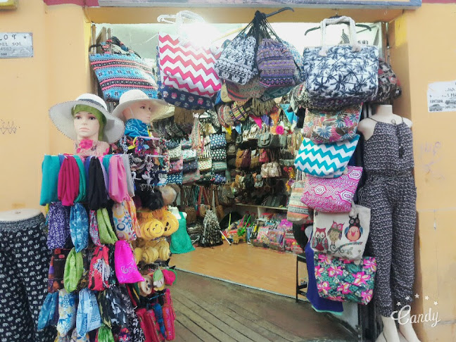 Artesanias "Otavalo" - Tienda de ropa
