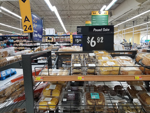Supermarket «Walmart Neighborhood Market», reviews and photos, 2551 W Cermak Rd, Chicago, IL 60608, USA