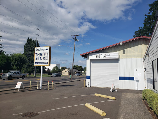 Thrift Store «Canby Kiwanis Thrift Shop», reviews and photos, 257 SE 1st Ave, Canby, OR 97013, USA