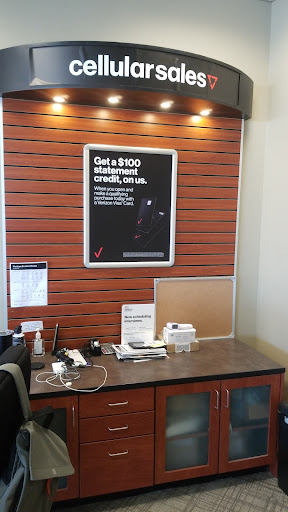 Cell Phone Store «Verizon Authorized Retailer – Cellular Sales», reviews and photos, 90 N MacDade Blvd #2b, Glenolden, PA 19036, USA