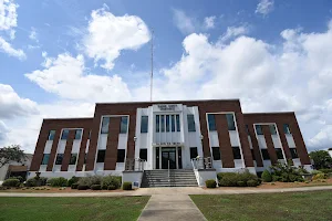 Bladen County Courthouse image