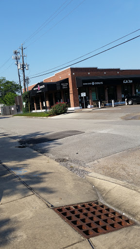 Donut Shop «River Oaks Donuts», reviews and photos, 3601 Westheimer Rd, Houston, TX 77027, USA
