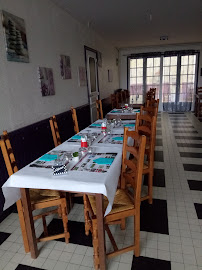 Atmosphère du Restaurant français Crêperie du vieux logis à Orcival - n°7