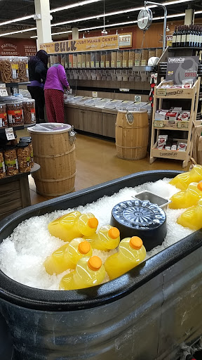 Grocery Store «Fresh Thyme Farmers Market- Fairborn», reviews and photos, 2850 Centre Dr, Beavercreek, OH 45324, USA