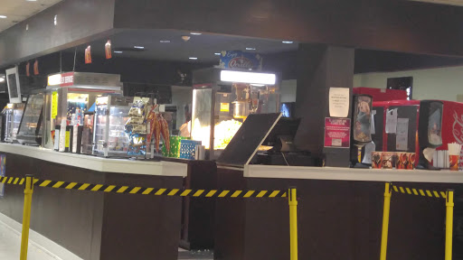 Movie Theater «Apple Cinemas Waterbury», reviews and photos, 920 Wolcott St, Waterbury, CT 06705, USA