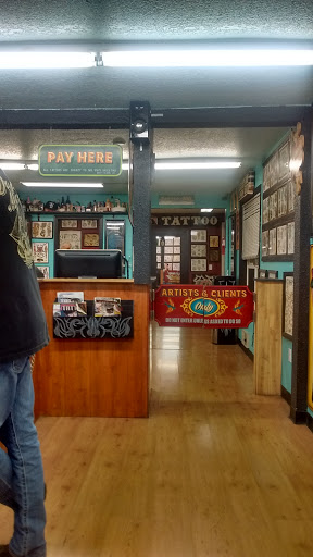 Tattoo Shop «Electric Boogaloo Tattoo», reviews and photos, 1002 NE Minnehaha St, Vancouver, WA 98665, USA