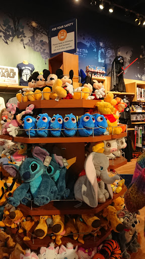 Toy Store «Disney Store», reviews and photos, 4400 Sharon Rd, Charlotte, NC 28211, USA