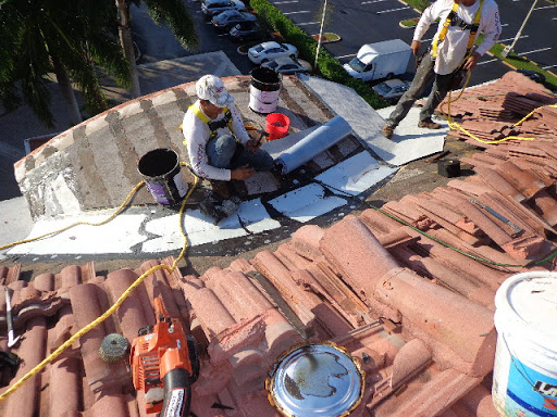 Roofing Contractor «A Licensed Roofing Company», reviews and photos, 3750 Hacienda Blvd, Davie, FL 33314, USA