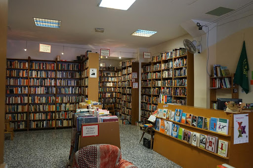 Hibernian. Secondhand English Bookshop