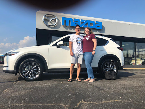 Used Car Dealer «Montrose Mazda in Kent», reviews and photos, 1127 W Main St, Kent, OH 44240, USA