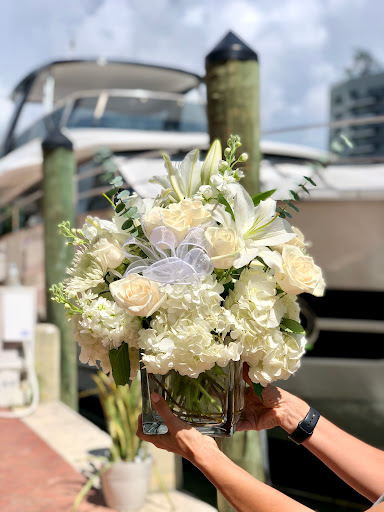 Florist «Enchantment Florist», reviews and photos, 1418 S Andrews Ave, Fort Lauderdale, FL 33316, USA