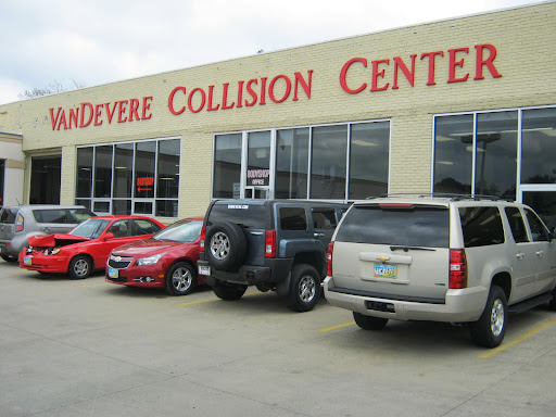 Auto Body Shop «VanDevere Collision Center», reviews and photos, 328 W Market St, Akron, OH 44303, USA