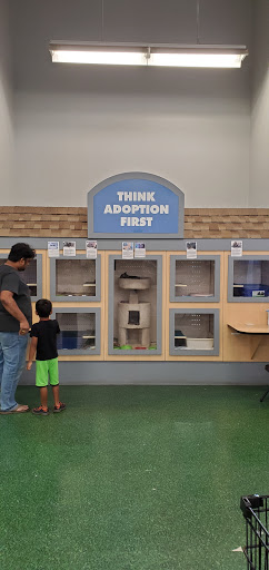 Pet Supply Store «Petco Animal Supplies», reviews and photos, 1333 Centennial Ave, Piscataway Township, NJ 08854, USA