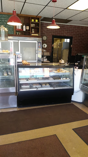 Donut Shop «Friendly Bake Shop», reviews and photos, 122 E Main St, Frankfort, NY 13340, USA