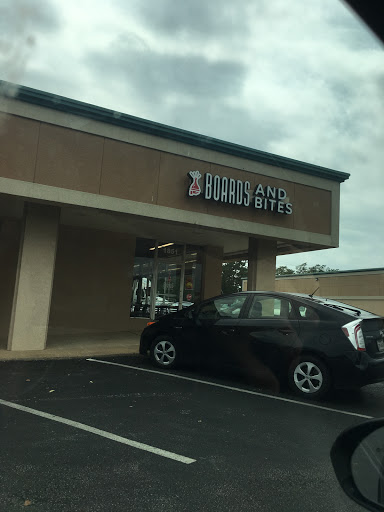 Shopping Mall «Green Acres Shopping Village», reviews and photos, 1719 Troup Hwy, Tyler, TX 75701, USA