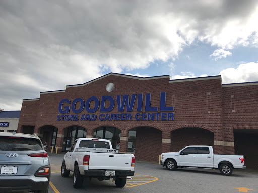 Donations Center «Goodwill of North Georgia: East Athens Store, Career Center, and Donation Center», reviews and photos, 4070 Lexington Rd, Athens, GA 30605, USA