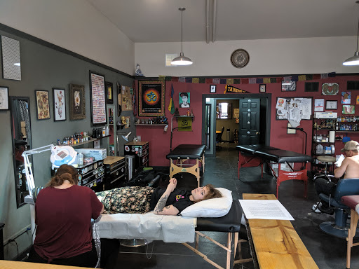 Tattoo Shop «Minds Eye Tattoo Studio», reviews and photos, 5437 S Tacoma Way, Tacoma, WA 98409, USA