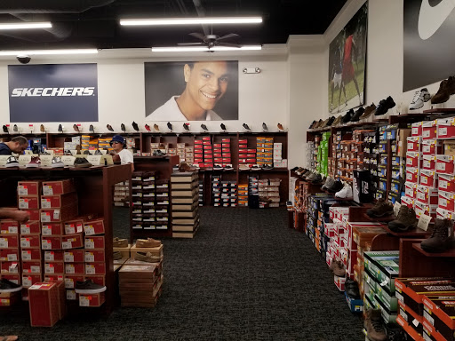 Shoe Store «Shoe Dept. Encore», reviews and photos, 11200 Lakeline Mall Dr, Cedar Park, TX 78613, USA