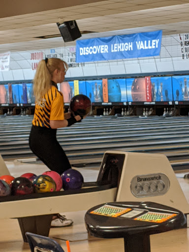 Bowling Alley «Jordan Lanes», reviews and photos, 731 Jordan Pkwy, Whitehall, PA 18052, USA