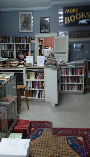 Used Book Store «Black Swan Books», reviews and photos, 505 E Maxwell St, Lexington, KY 40502, USA