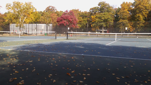 Park «Post Park», reviews and photos, 451 Unqua Rd, Massapequa Park, NY 11762, USA