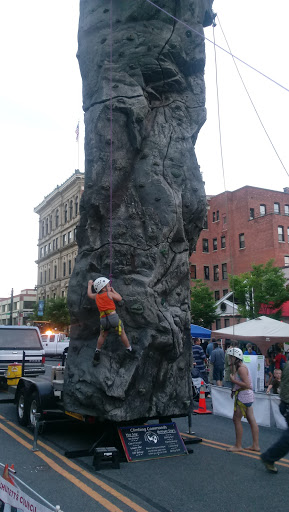 Movie Theater «Beacon Cinema», reviews and photos, 57 North St, Pittsfield, MA 01201, USA