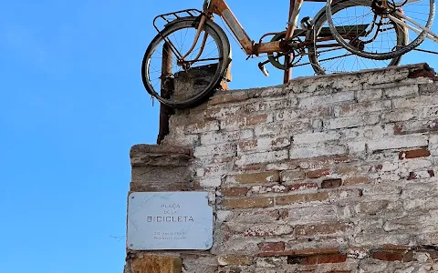Plaça de la Bicicleta image