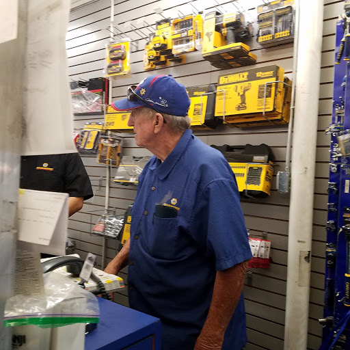 Auto Parts Store «NAPA Auto Parts - Kkr Automotive», reviews and photos, 21295 Mission Blvd, Hayward, CA 94541, USA