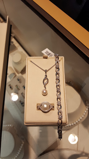 Jewelry Store «Kay Jewelers», reviews and photos, 2615 Medical Center Pkwy #2355, Murfreesboro, TN 37129, USA