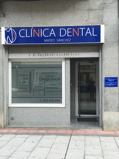 Clínica Dental Mateo Sánchez en Peñaranda de Bracamonte, Salamanca